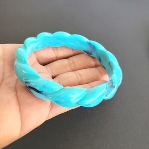 Vintage 80s Retro Marbled Acrylic Bangle Bracelet